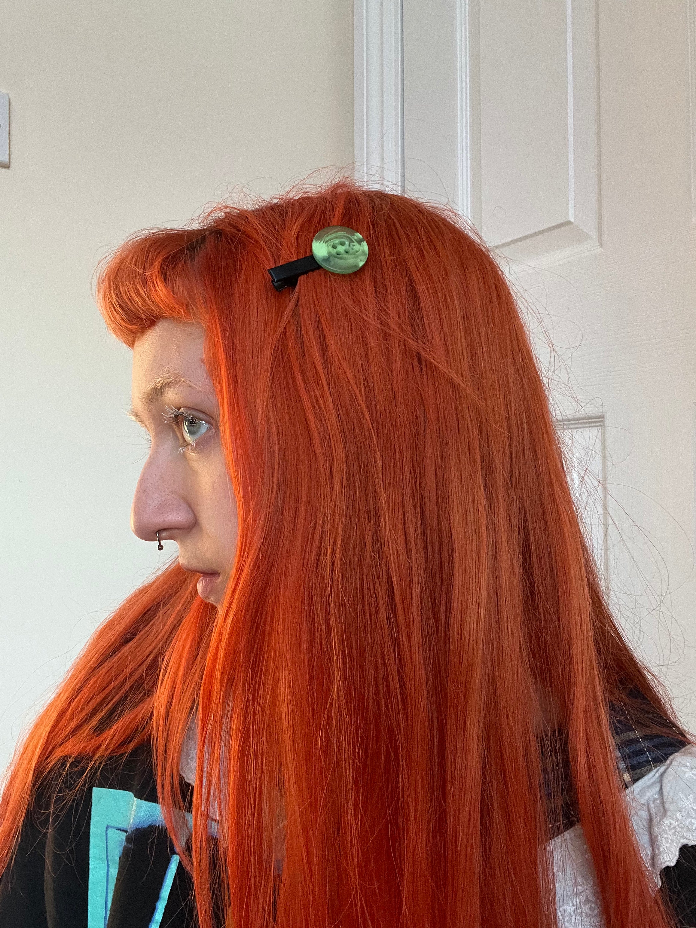 Button Hair Clip